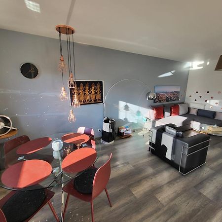 Tichnich Appartement - 2 Bedrooms - 1 Min Away From Train Station Аннемас Экстерьер фото